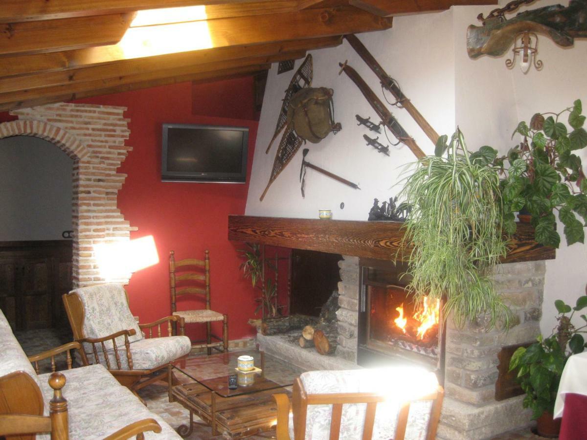 Hotel Rural Los Frutales Cercedilla Luaran gambar