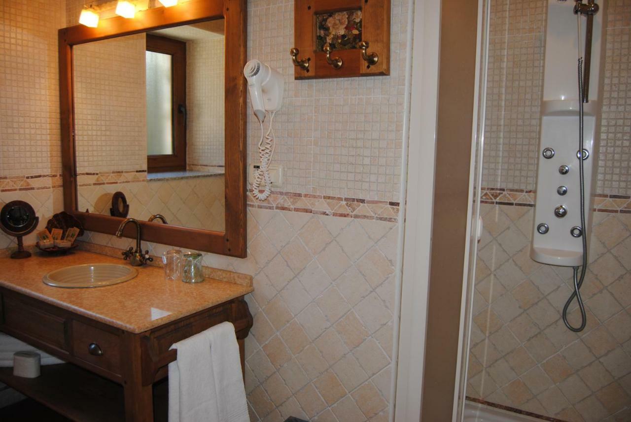 Hotel Rural Los Frutales Cercedilla Luaran gambar